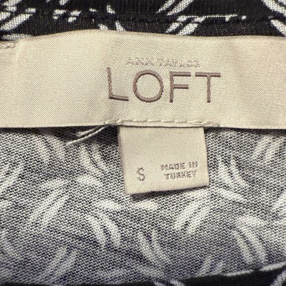 Ann Taylor Loft Media Geo Print Swing Top Black Ivory S Coastal Casual 88-11 - Picture 12 of 14